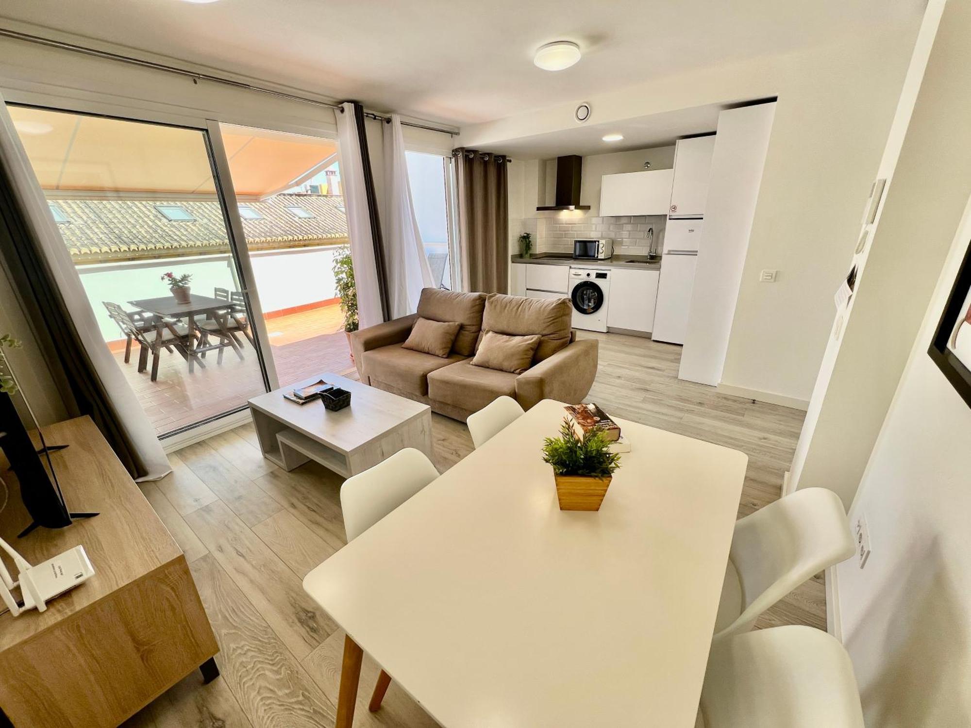Apartamentos Rincon Del Mar Torre Del Mar Bagian luar foto