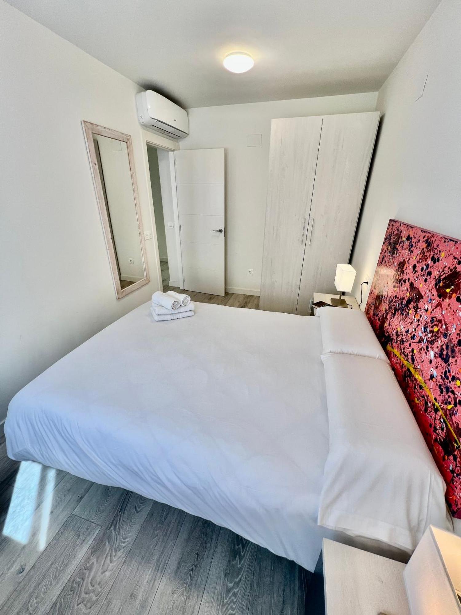 Apartamentos Rincon Del Mar Torre Del Mar Bagian luar foto