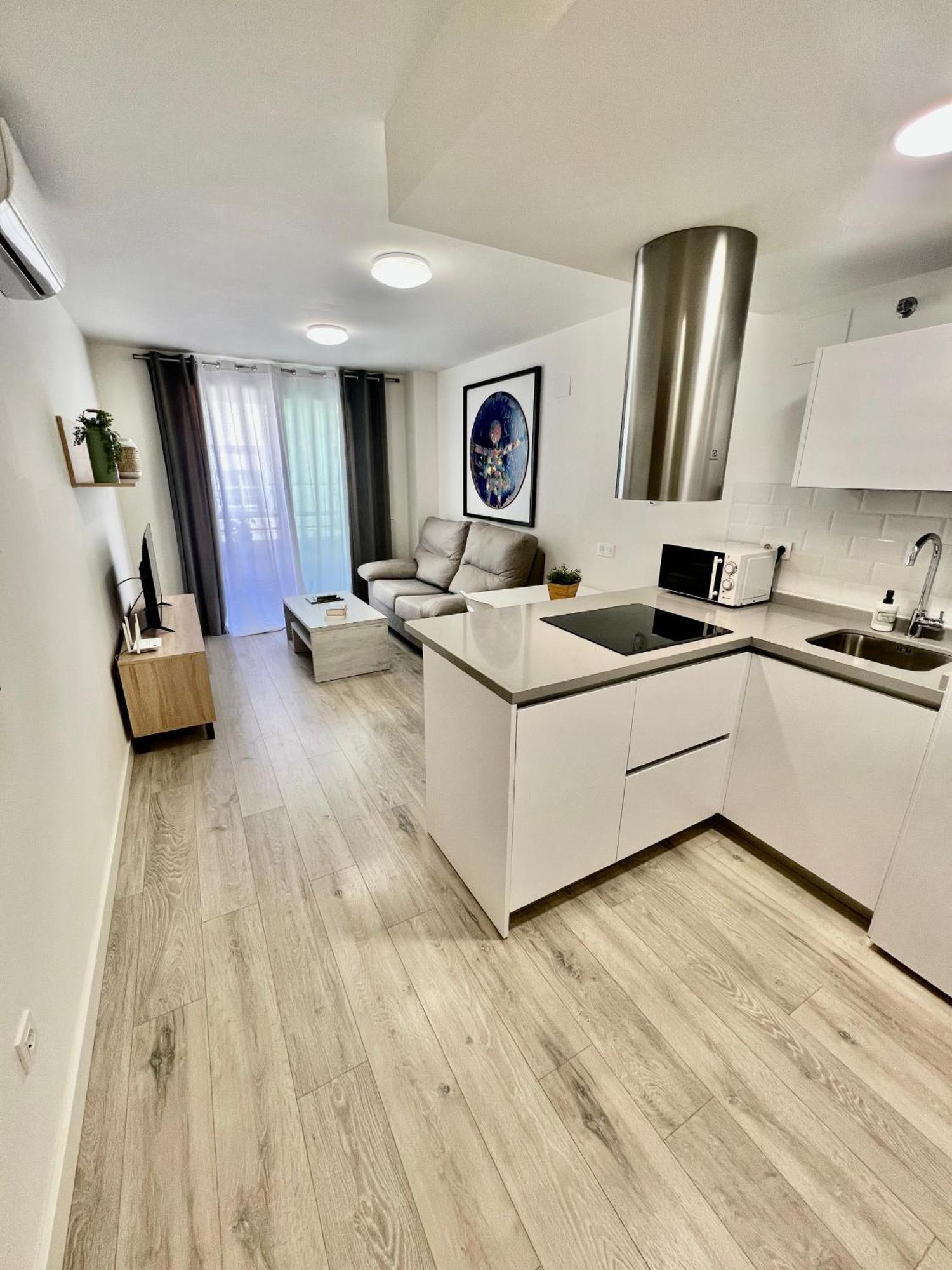 Apartamentos Rincon Del Mar Torre Del Mar Bagian luar foto