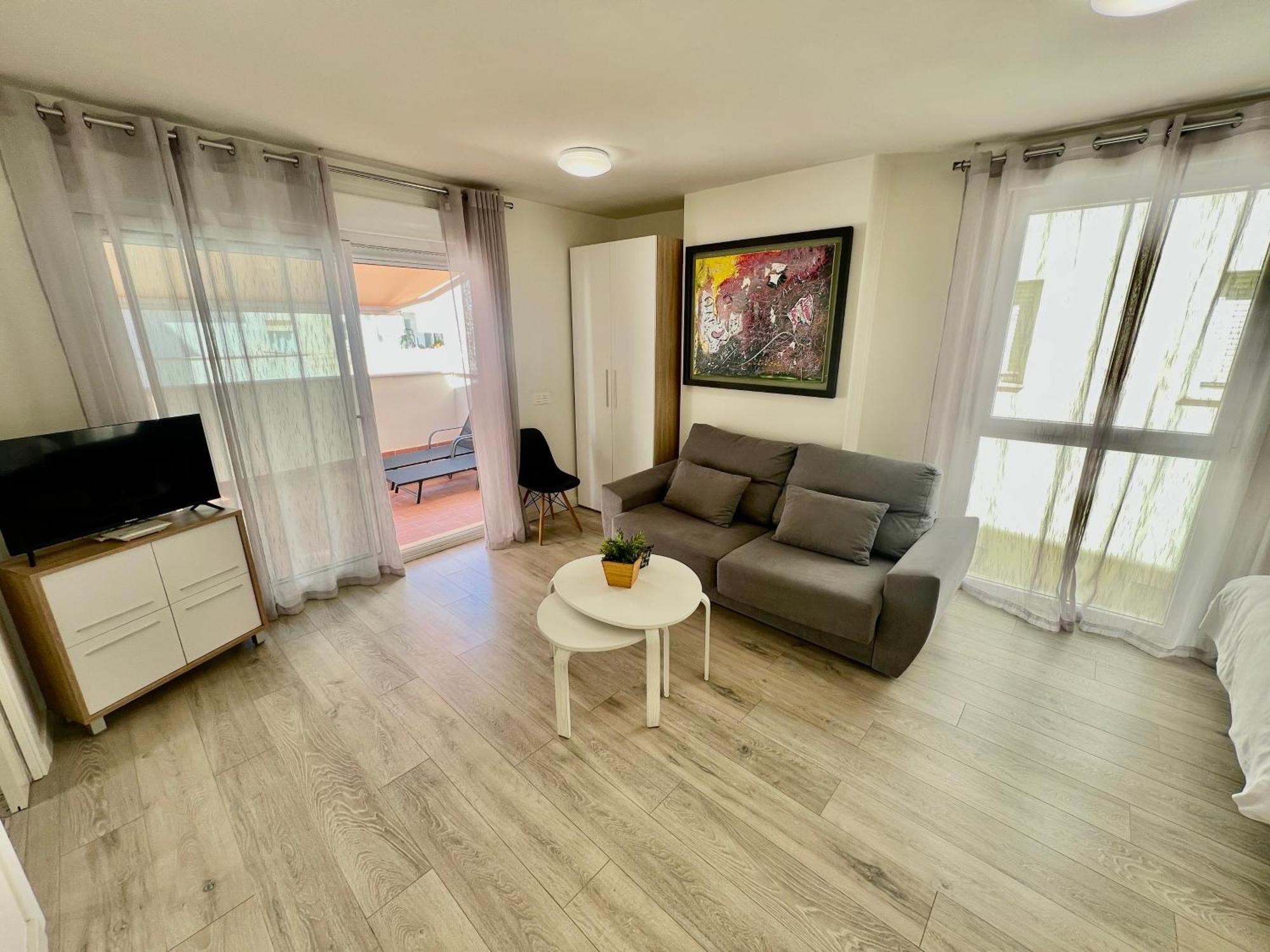 Apartamentos Rincon Del Mar Torre Del Mar Bagian luar foto